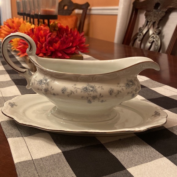 Vintage Johann Haviland Bavaria Germany / Blue Garland / gravy boat - Picture 2 of 5